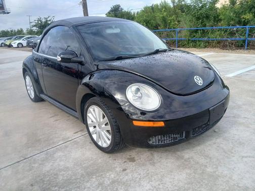 Black/Black Roof 2008 Volkswagen New Beetle SE