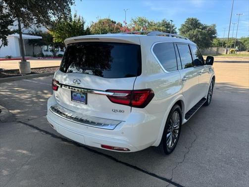 2021 INFINITI QX80 SENSORY