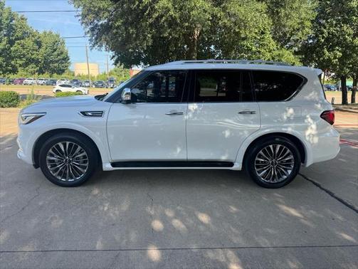 2021 INFINITI QX80 SENSORY