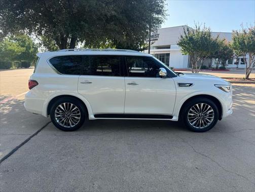 2021 INFINITI QX80 SENSORY