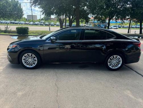 2017 Lexus ES 350 Base