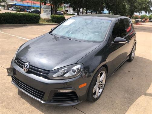 2012 Volkswagen Golf R 4-Door w/DCC & Navigation