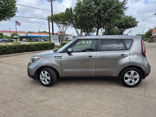 Titanium Gray 2019 Kia Soul Base