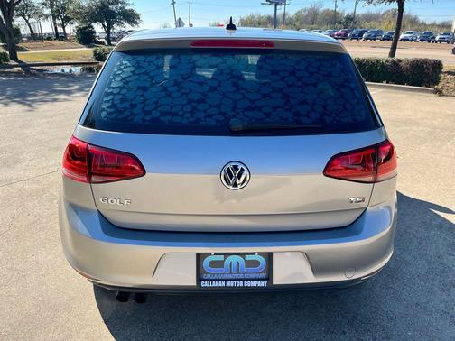 2016 Volkswagen Golf TSI 2-Door