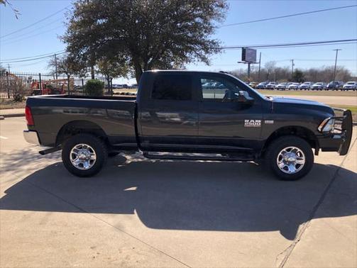 2017 RAM 2500 TRADESMAN