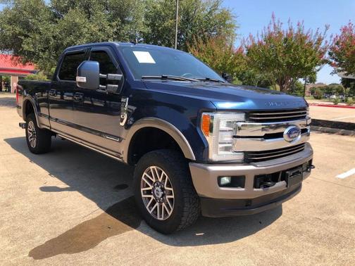 Blue 2019 Ford F-250 King Ranch