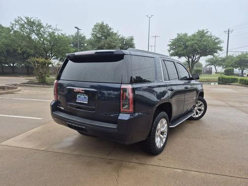 Dark Sapphire Blue Metallic 2017 GMC Yukon SLT