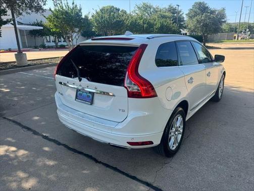 2016 Volvo XC60 T5 Drive-E Premier