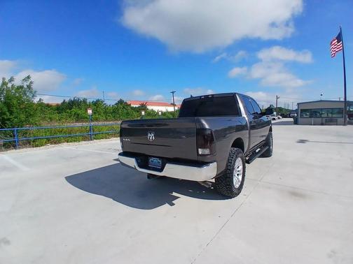 Granite Crystal Metallic Clearcoat 2019 RAM 1500 SLT