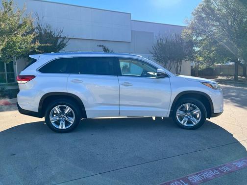2019 Toyota Highlander Limited