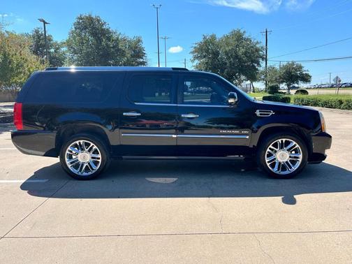 2013 Cadillac Escalade ESV Platinum Edition
