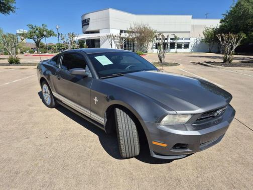 2011 Ford Mustang V6