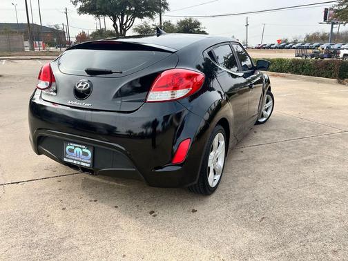 2015 Hyundai Veloster Base