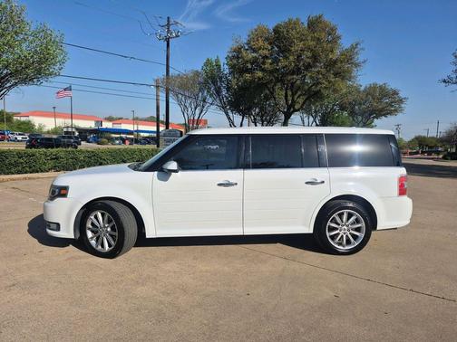 White 2015 Ford Flex Limited