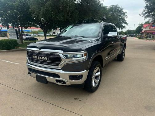 Gray 2019 RAM 1500 Limited