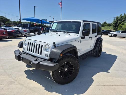 Bright White Clearcoat 2015 Jeep Wrangler Unlimited Sport