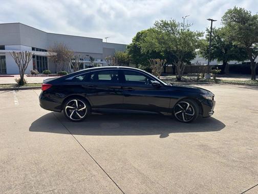 Black Forest Pearl 2018 Honda Accord Sport 2.0T