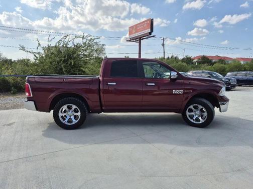 Delmonico Red Pearlcoat 2018 RAM 1500 Laramie