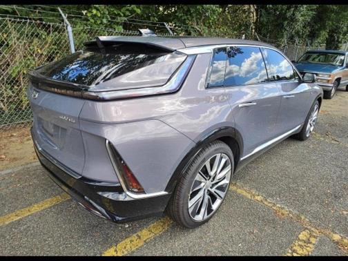 2024 Cadillac LYRIQ Luxury