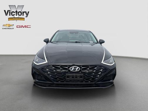 Phantom Black 2022 Hyundai SONATA SEL
