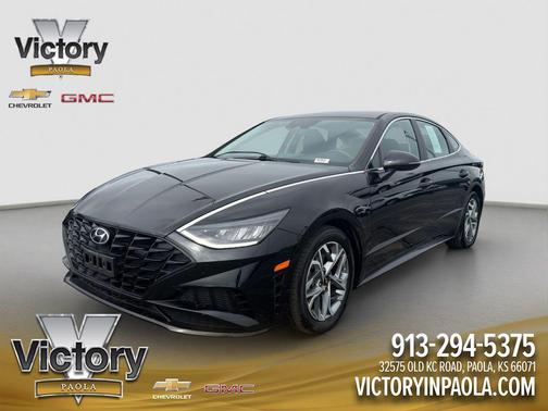 Phantom Black 2022 Hyundai SONATA SEL