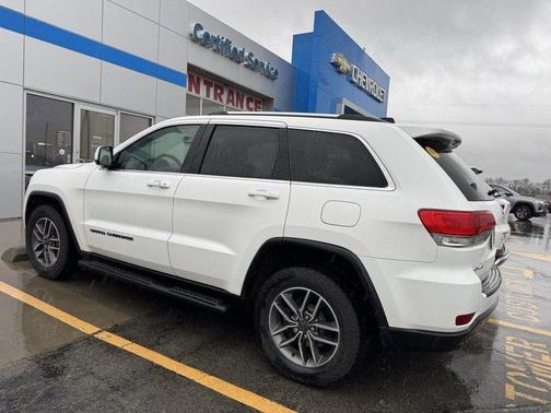 2019 Jeep Grand Cherokee Laredo E