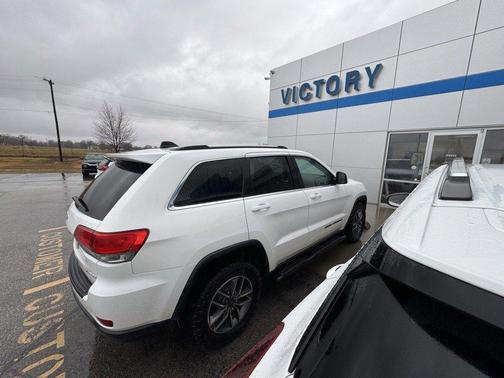 2019 Jeep Grand Cherokee Laredo E