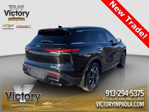 2022 INFINITI QX60 Luxe