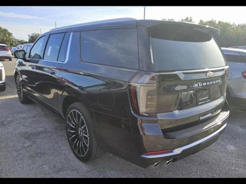 2025 Chevrolet Suburban High Country