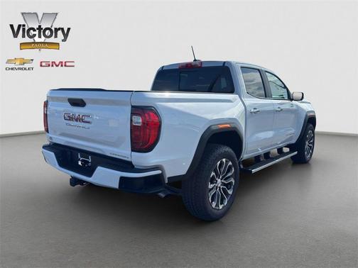 2025 GMC Canyon Denali