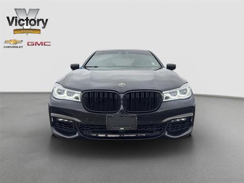 2018 BMW 750 i xDrive