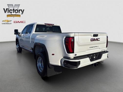 2024 GMC Sierra 3500 Denali