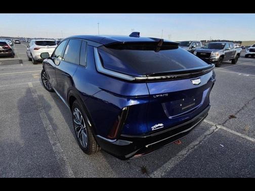 2024 Cadillac LYRIQ Sport