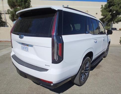 2023 Cadillac Escalade Sport