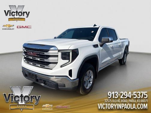 Summit White 2022 GMC Sierra 1500 SLE