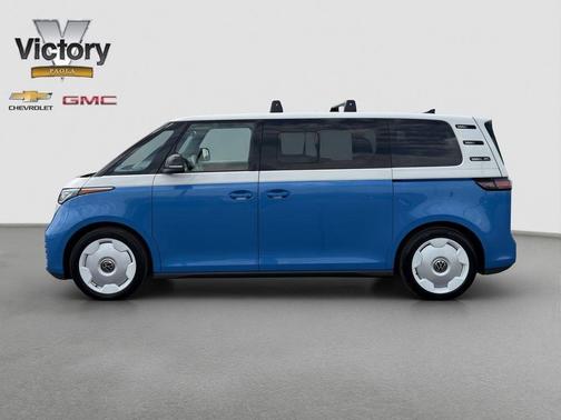 Cabana Blue Metallic - Candy White 2025 Volkswagen ID. Buzz 1st Edition