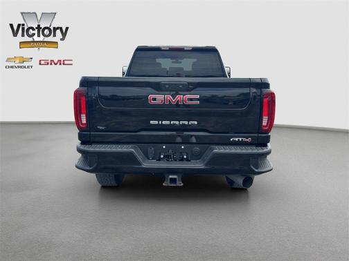 2022 GMC Sierra 2500 AT4