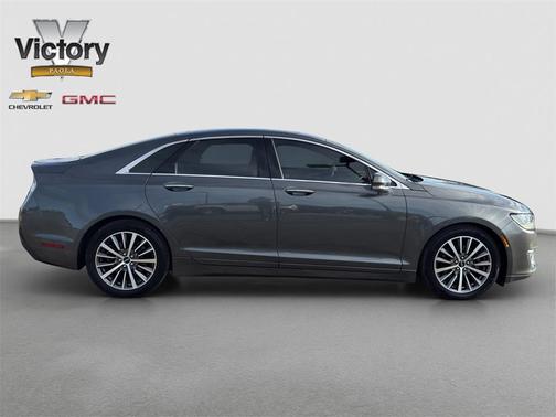 2017 Lincoln MKZ Select