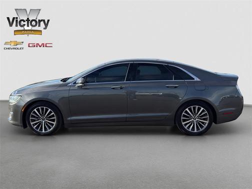2017 Lincoln MKZ Select