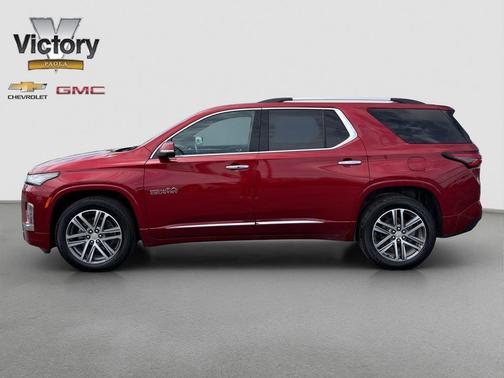 Cherry Red Tintcoat 2022 Chevrolet Traverse High Country