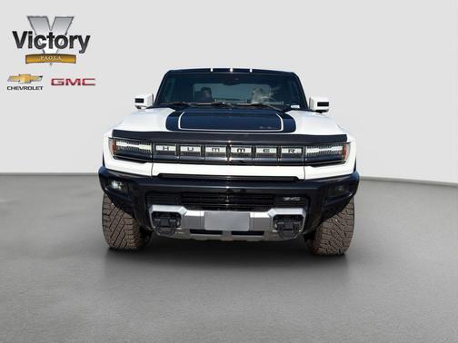 Interstellar White 2023 GMC HUMMER EV Pickup 3X