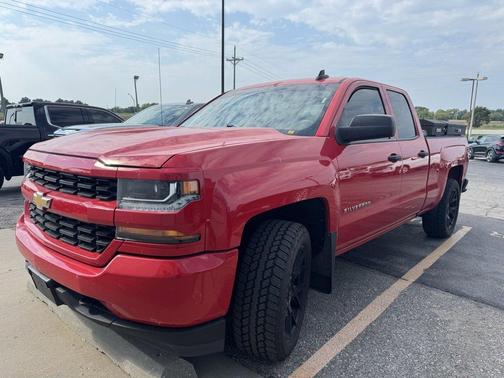 2018 Chevrolet Silverado 1500 Custom