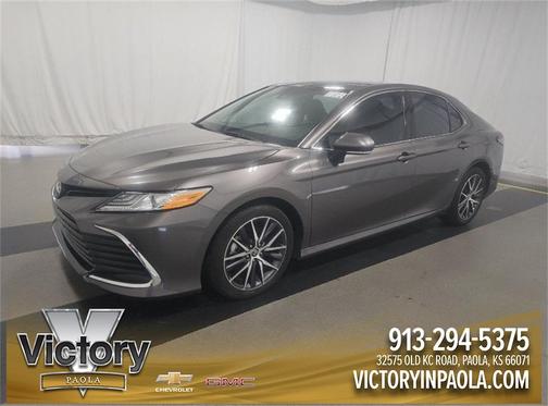 2021 Toyota Camry XLE V6