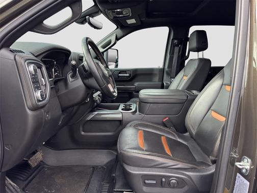 2023 GMC Sierra 2500 AT4