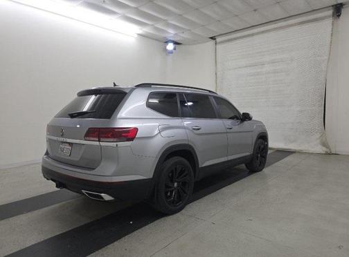 2022 Volkswagen Atlas 3.6L SE w/Technology