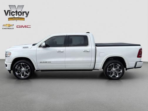 Ivory White Tri-Coat Pearlcoat 2020 RAM 1500 Longhorn
