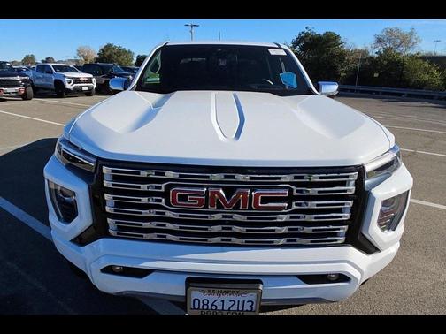 2023 GMC Canyon Denali