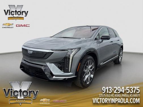 Argent Silver Metallic 2025 Cadillac OPTIQ Luxury 1 AWD