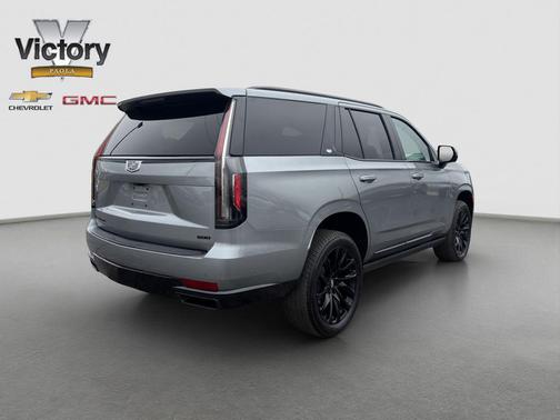 Argent Silver Metallic 2023 Cadillac Escalade Sport Platinum