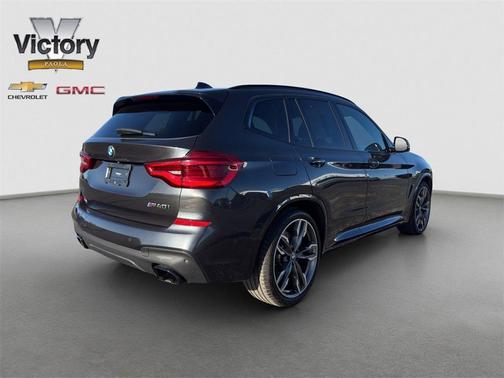 2021 BMW X3 M40i
